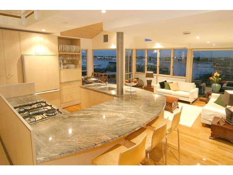 classic style kitchen