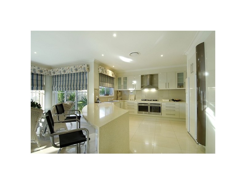 contemporary style kitchen