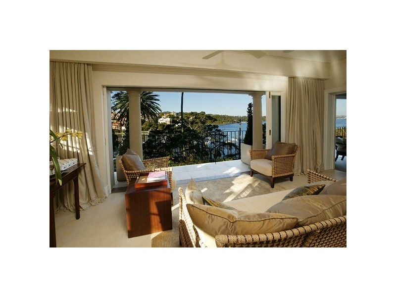 classic style living room