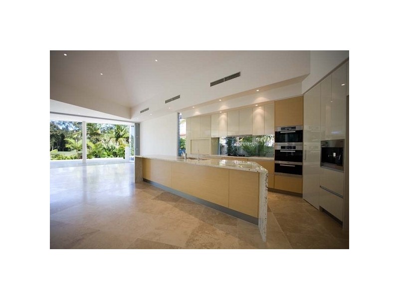 contemporary style kitchen