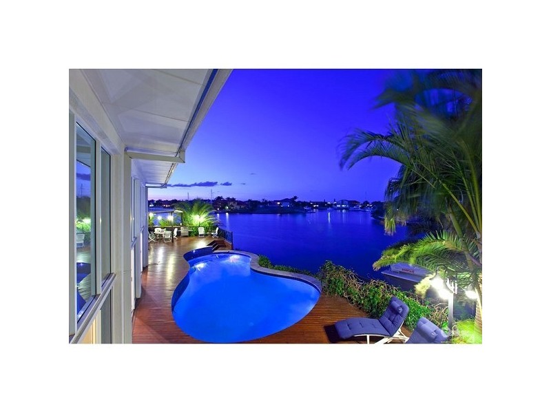 swimming pool landscapes style landscape