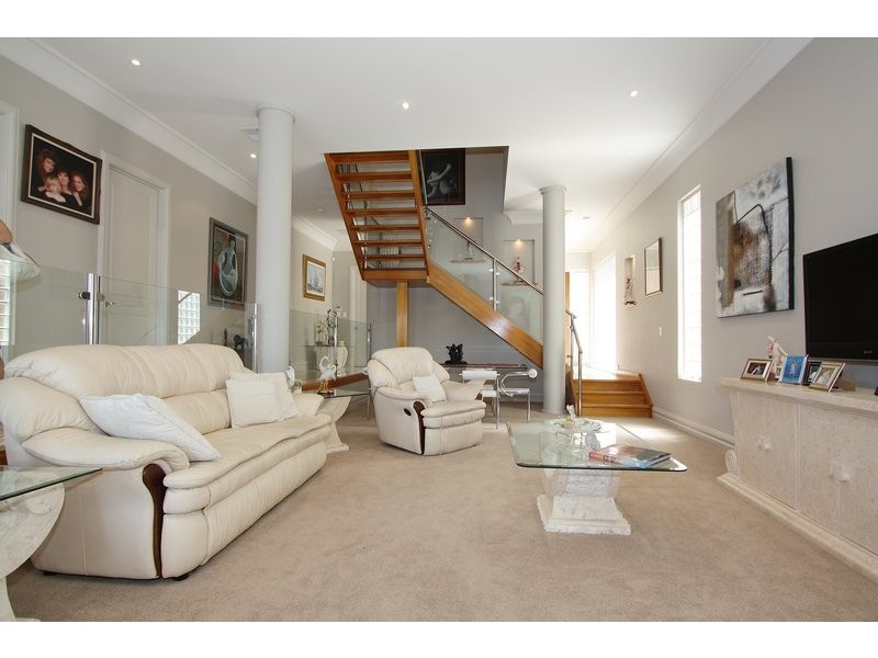 classic style living room