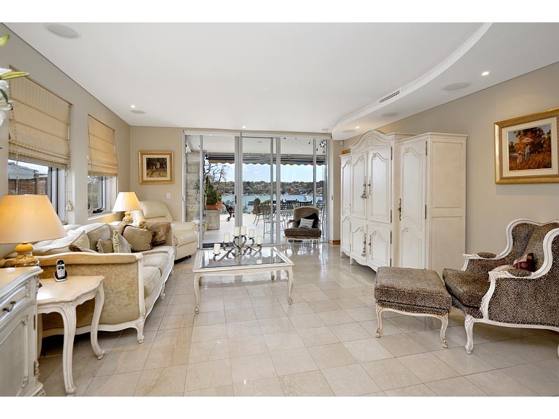 classic style living room