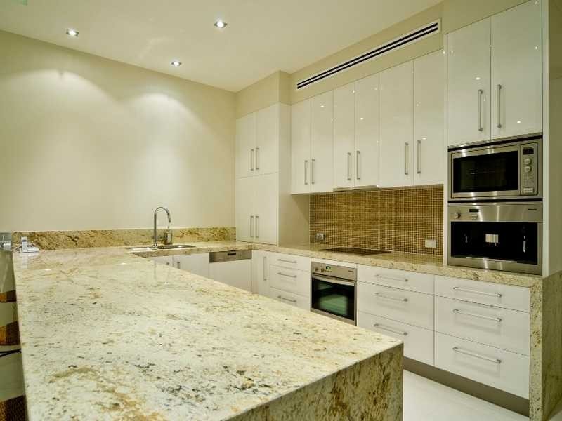 contemporary style kitchen