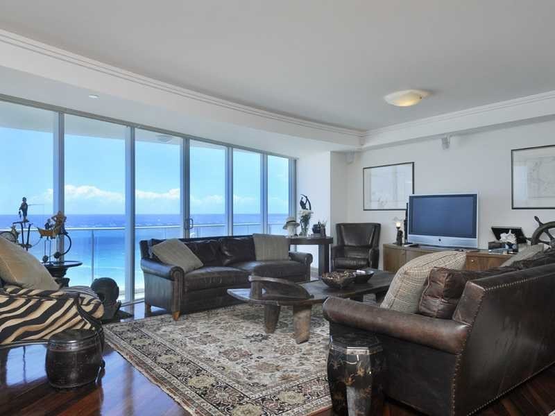 classic style living room