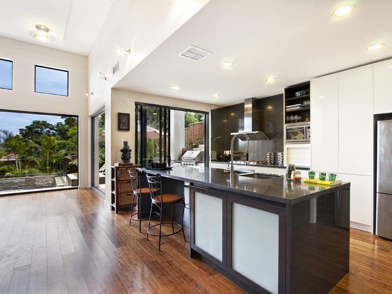contemporary style kitchen