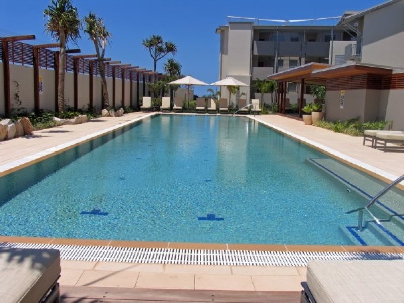 swimming pool landscapes style landscape