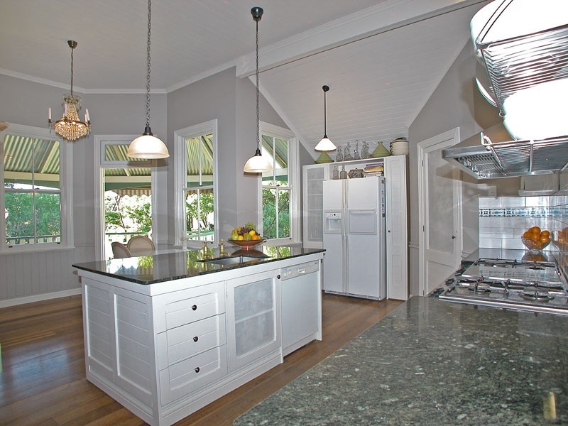 classic style kitchen