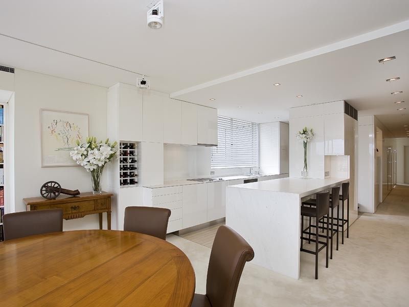 contemporary style kitchen