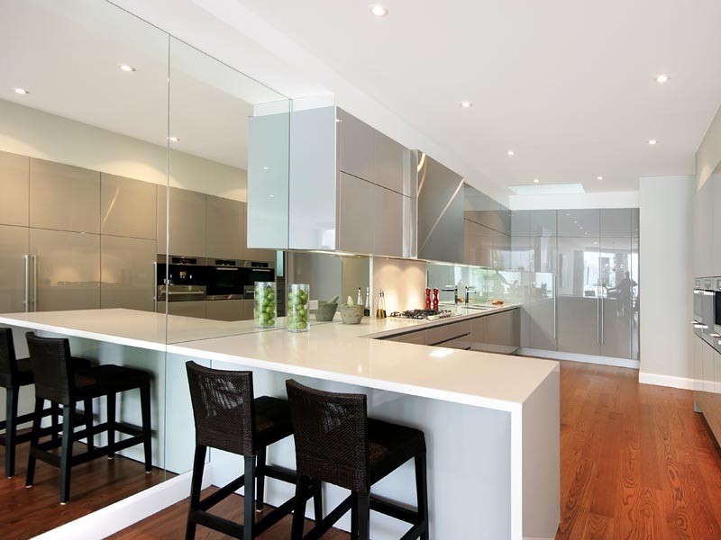 contemporary style kitchen