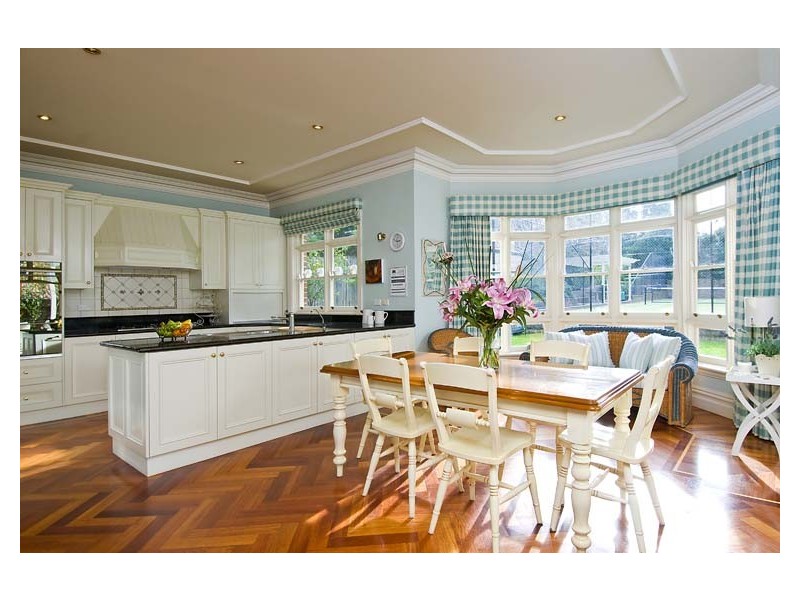 country style style dining room