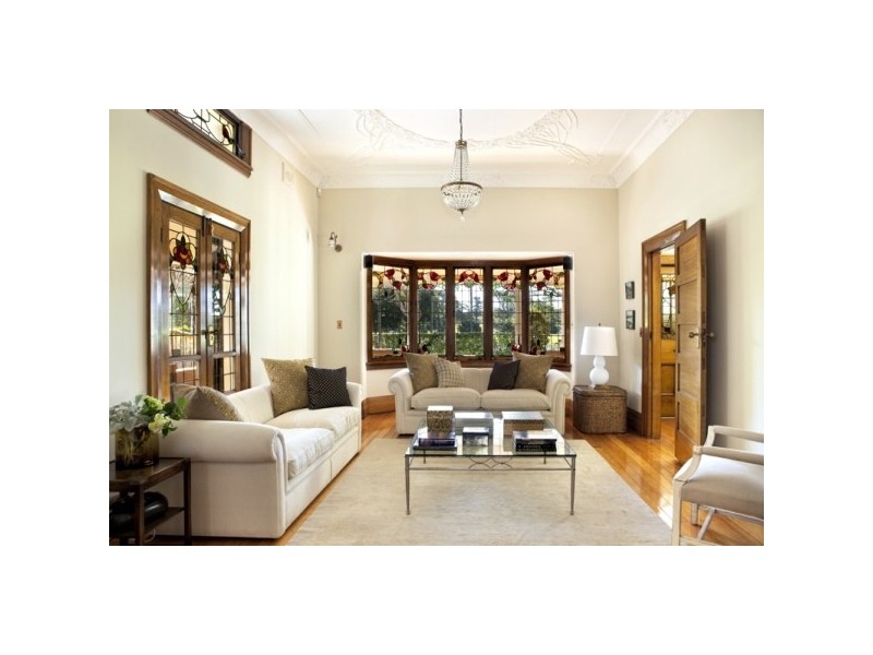 classic style living room