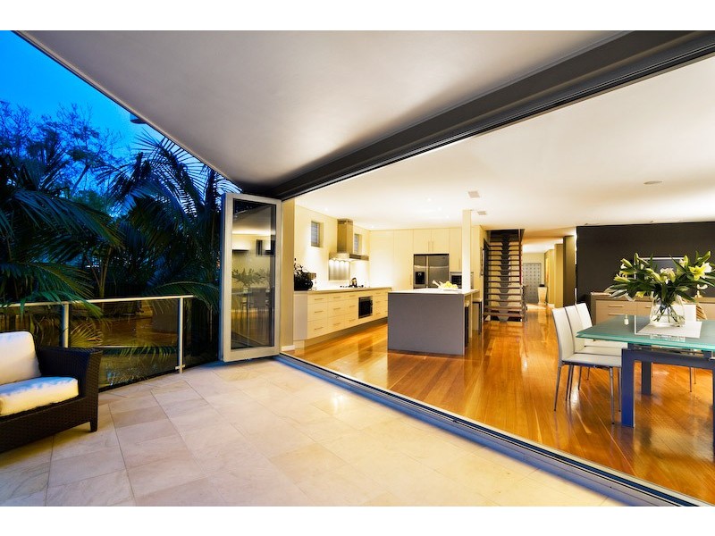 contemporary style dining room