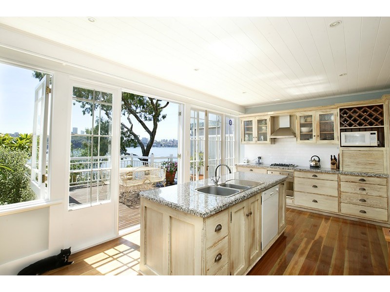 classic style kitchen
