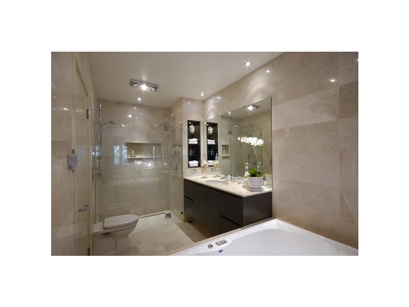 contemporary style bathroom