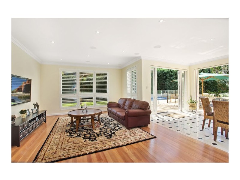 classic style living room