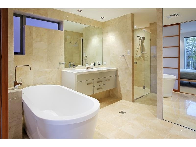 contemporary style bathroom
