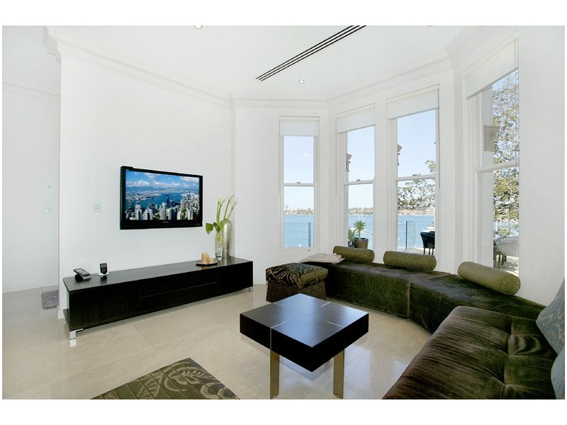 classic style living room