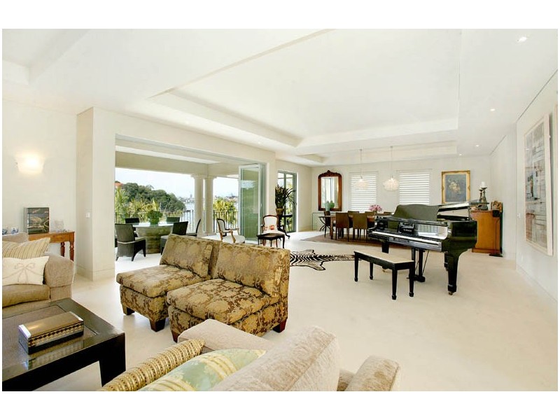classic style living room
