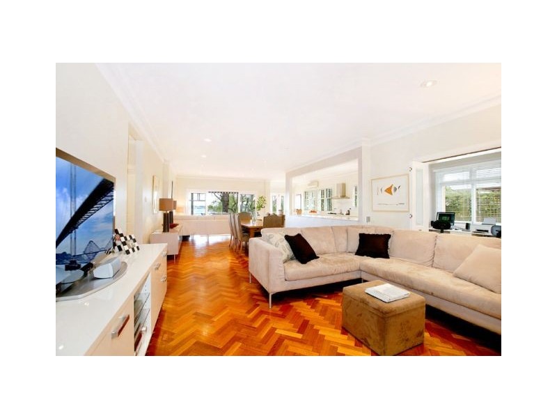 classic style living room