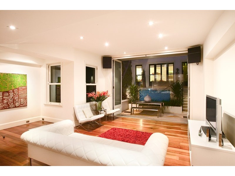 contemporary style living room