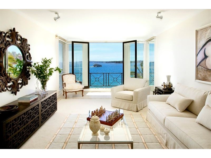 classic style living room