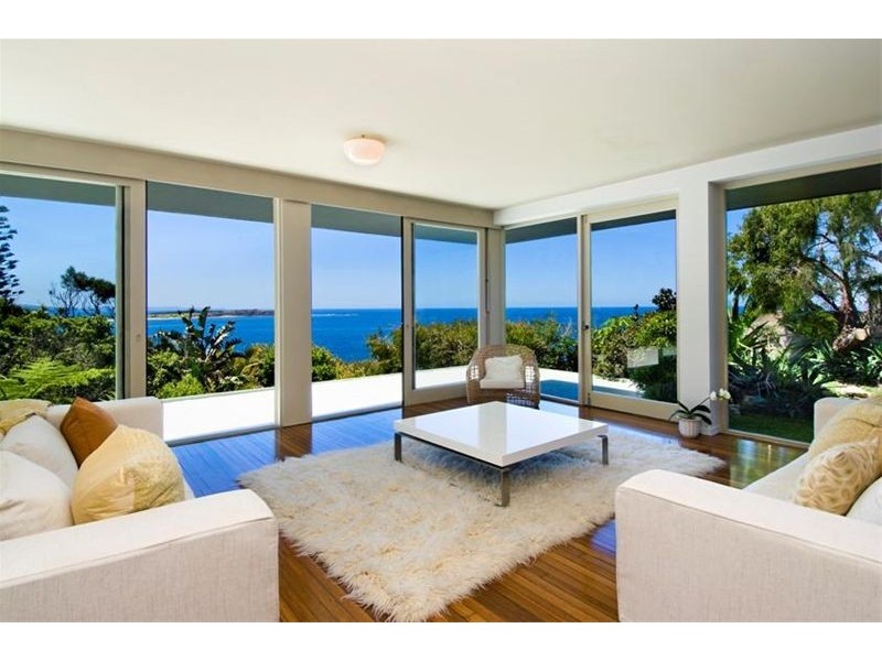 contemporary style living room