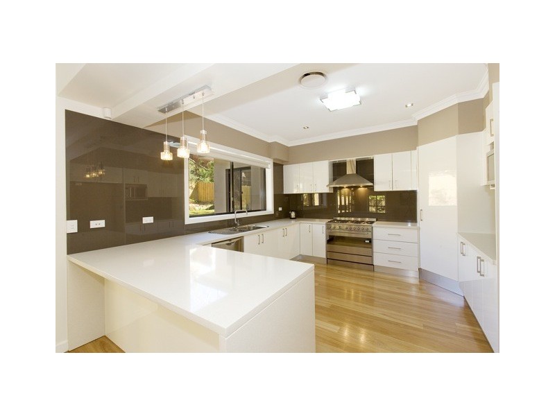 contemporary style kitchen