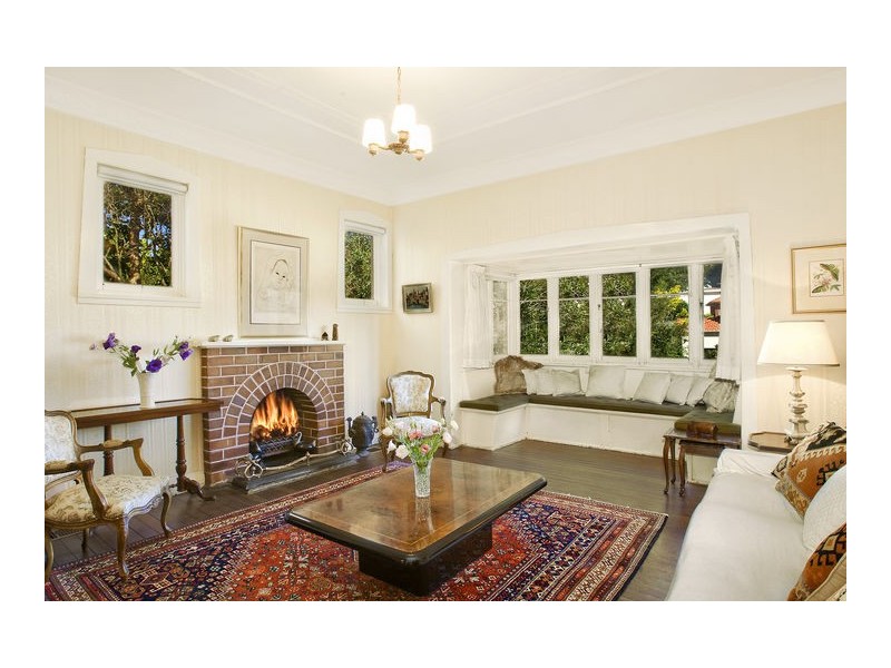 classic style living room