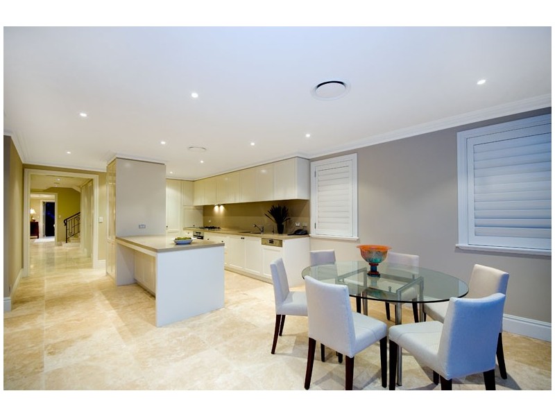 contemporary style kitchen