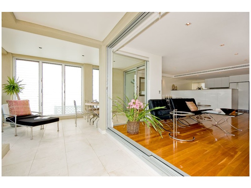 contemporary style living room