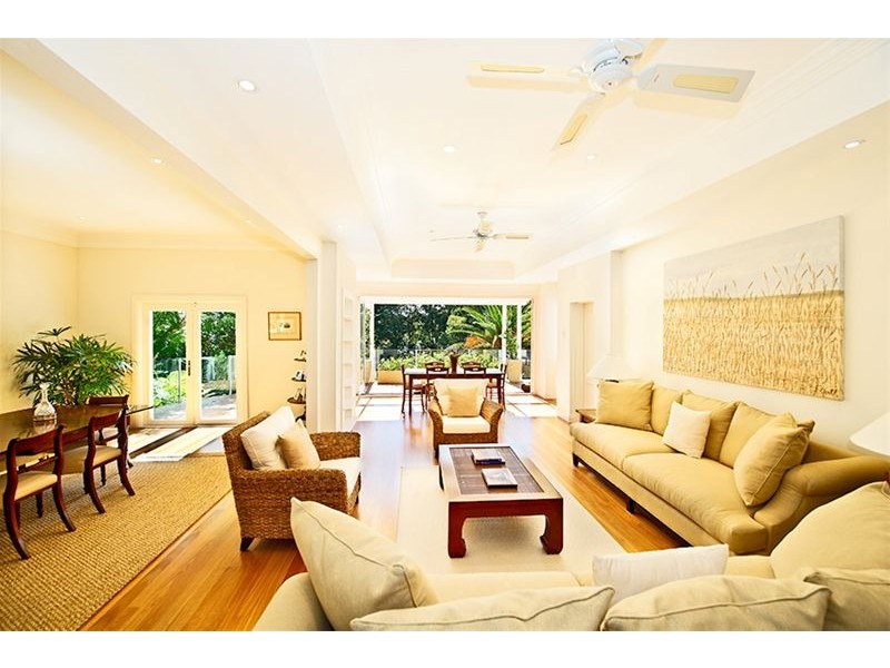 contemporary style living room