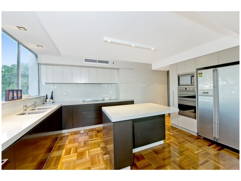 contemporary style kitchen