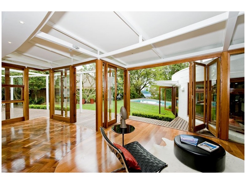 classic style living room