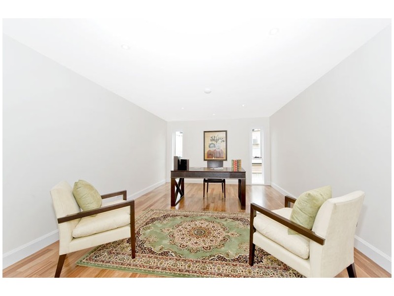 classic style living room