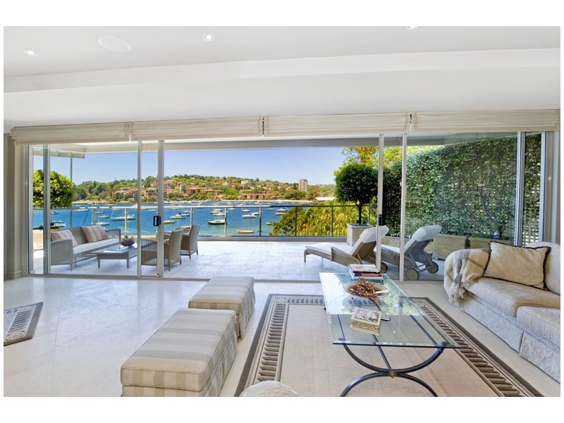 contemporary style living room