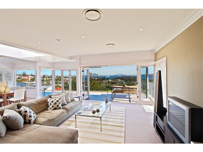 contemporary style living room
