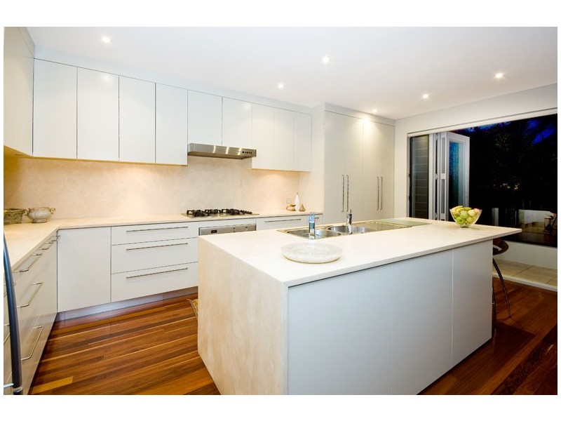 contemporary style kitchen