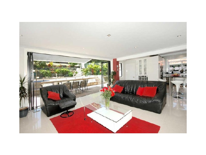 contemporary style living room