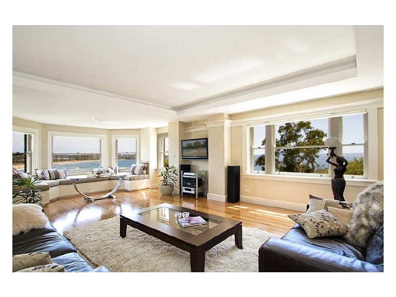 contemporary style living room