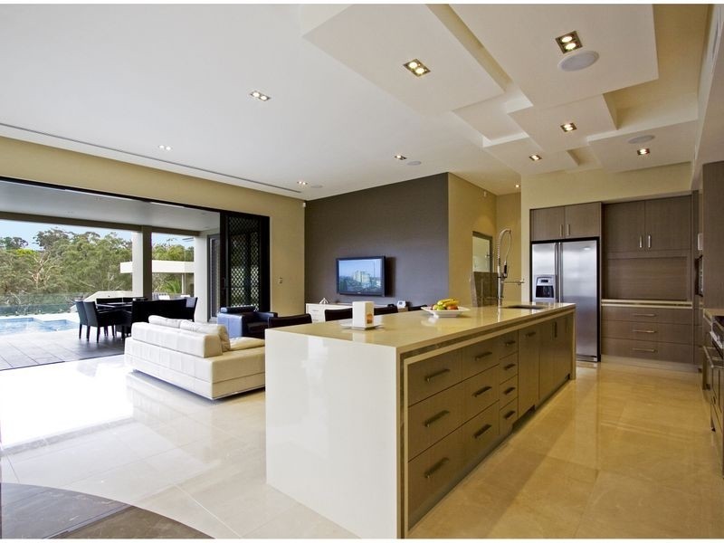 contemporary style kitchen