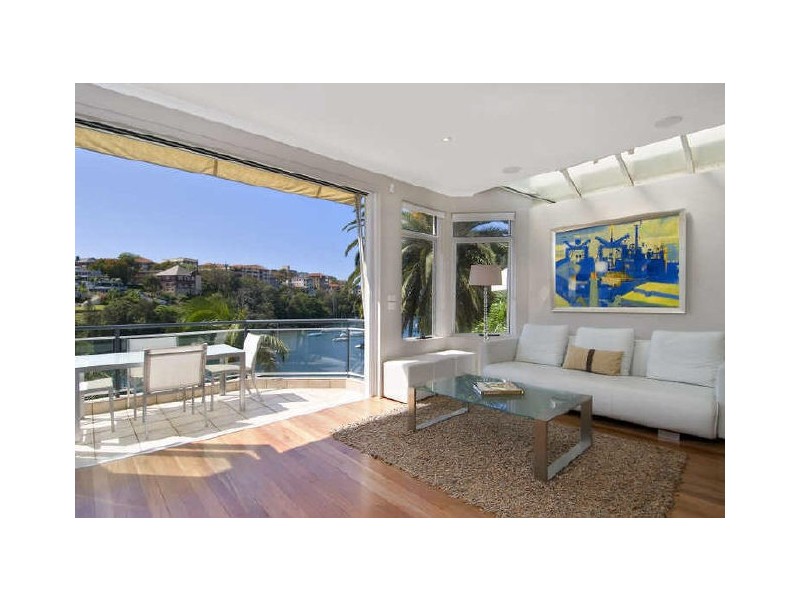 contemporary style living room