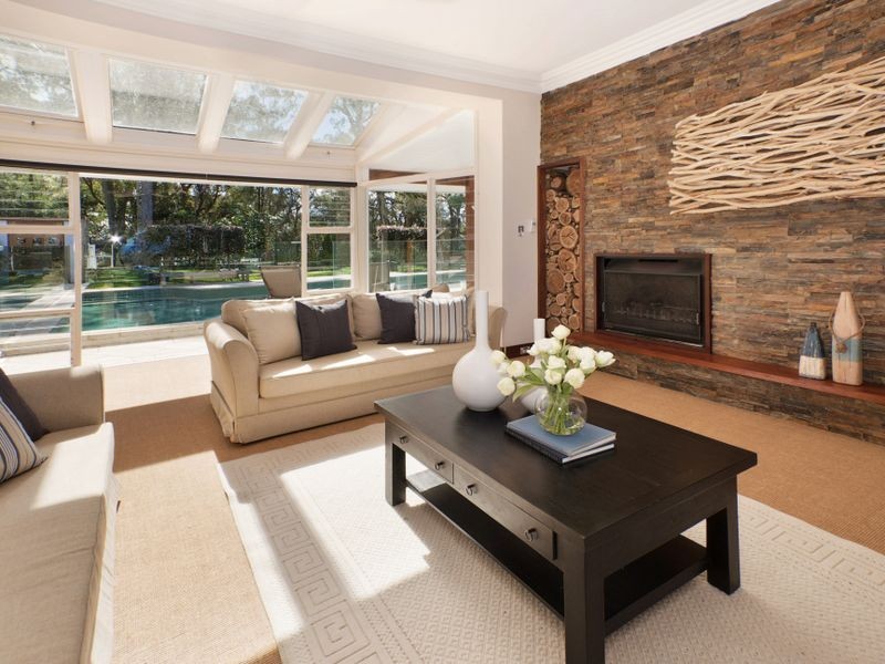 beach style style living room