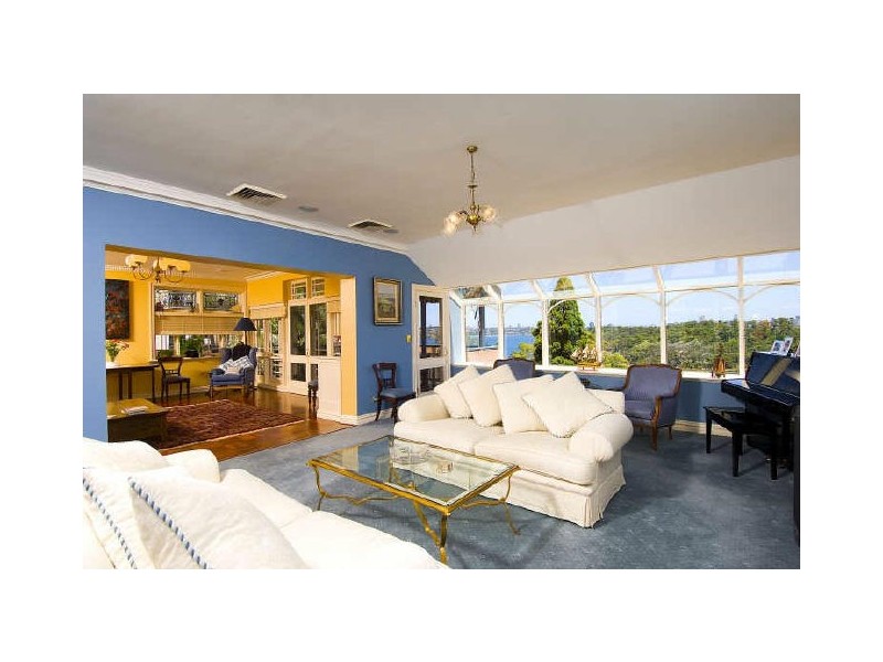 classic style living room