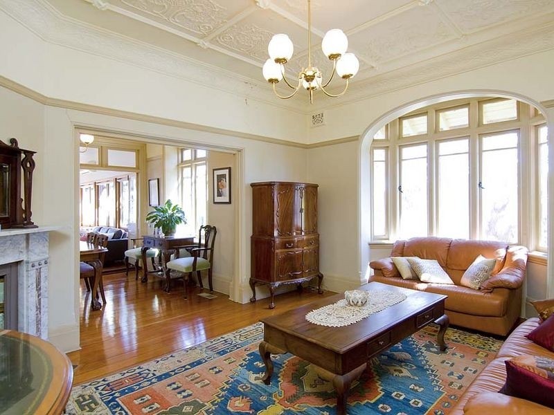 classic style living room