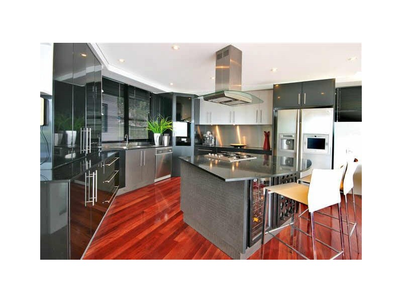 contemporary style kitchen