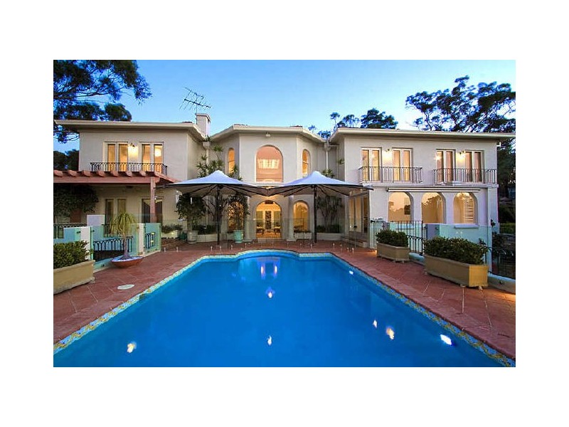 classic & elegant garden style landscape