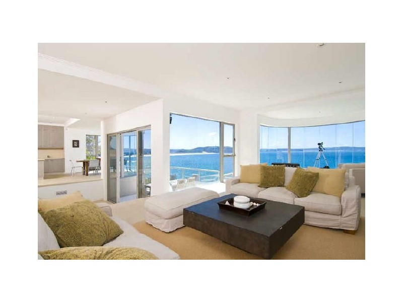 contemporary style living room