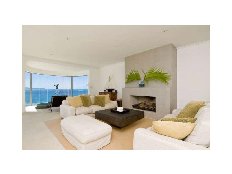 contemporary style living room