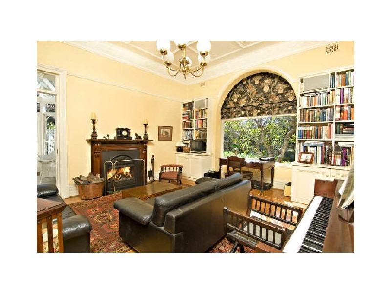 classic style living room